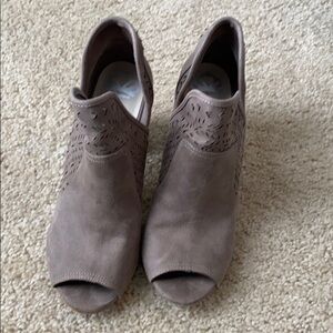 Fergalicious open toe bootie taupe size 9.5